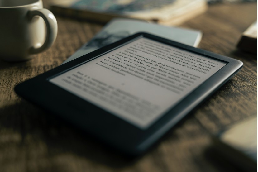 Kindle: 5 Funktionen des E-Readers, um besser nachts zu lesen